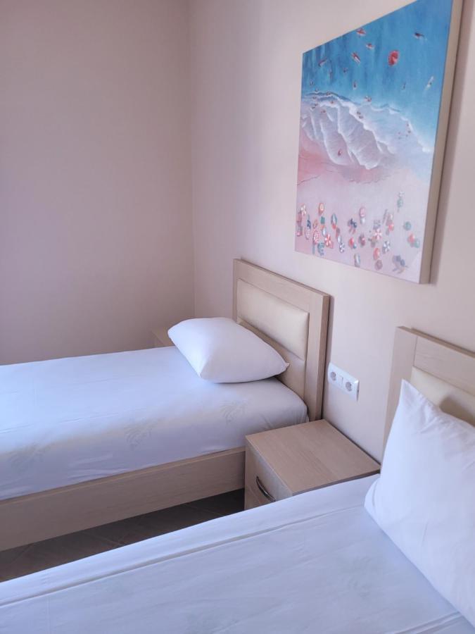 Marina Apartment Sarande Exterior photo