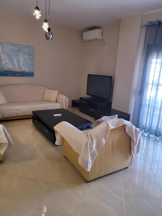 Marina Apartment Sarande Exterior photo