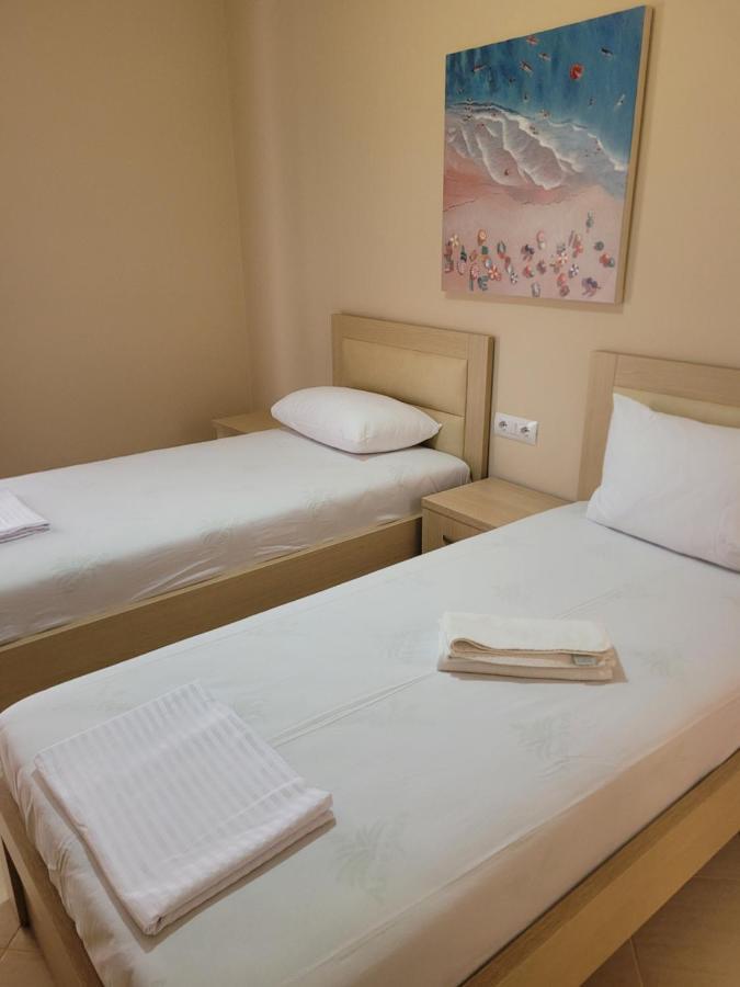 Marina Apartment Sarande Exterior photo