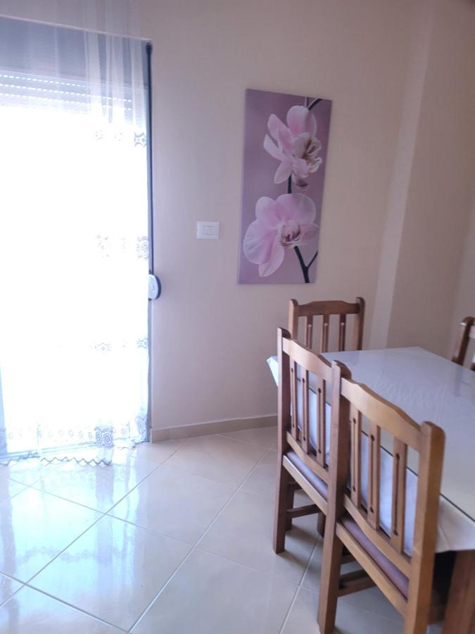 Marina Apartment Sarande Exterior photo